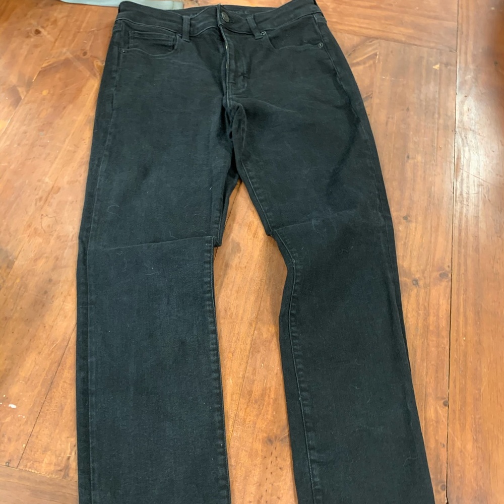 American Eagle Black skinny jeans